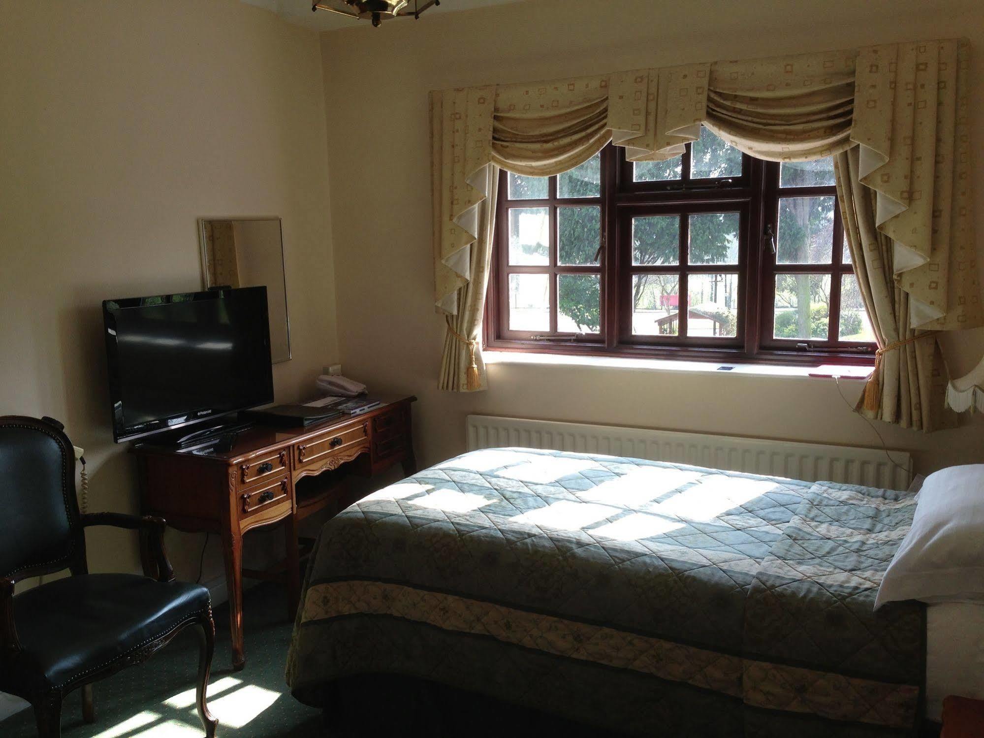 Grimstock Country House Hotel Бирмингем Экстерьер фото