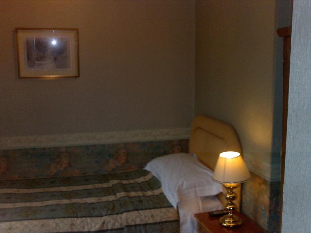 Grimstock Country House Hotel Бирмингем Экстерьер фото